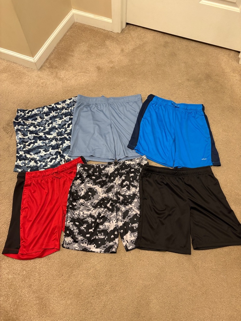Boys Athletic Shorts Bundle - large husky - Picture 2 of 9